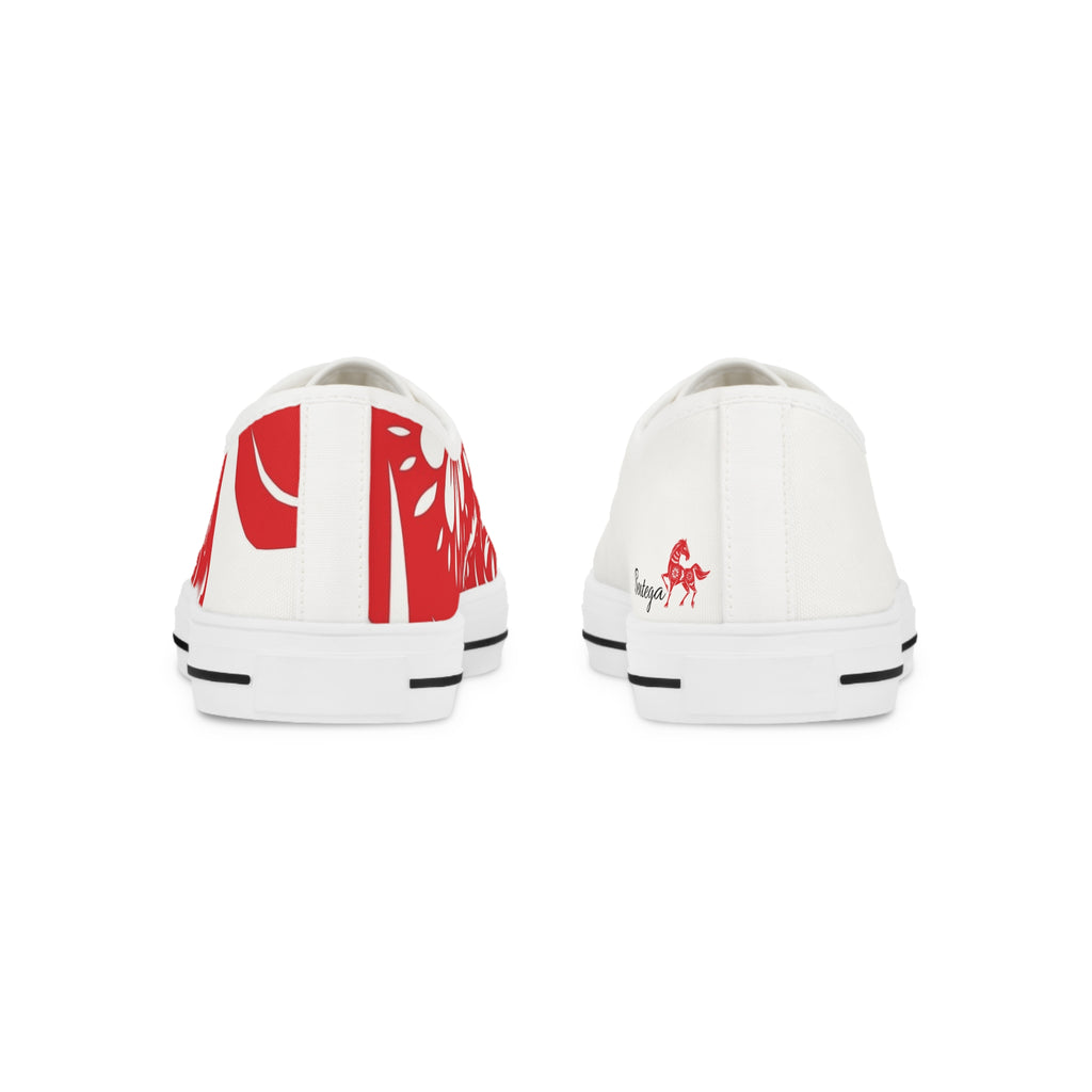 Red panda 001 low
